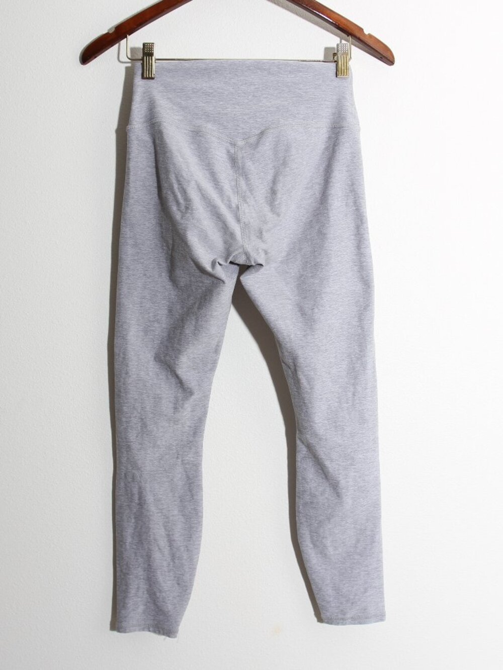 ALO Yoga Alosoft High-Waist 7/8 Highlight Legging Athletic Heather Grey Size XS - Picture 13 of 16